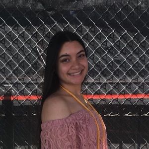 Meet your Posher, Efraisa